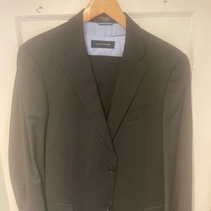 Men’s black Tommy Hilfiger 3 piece suit